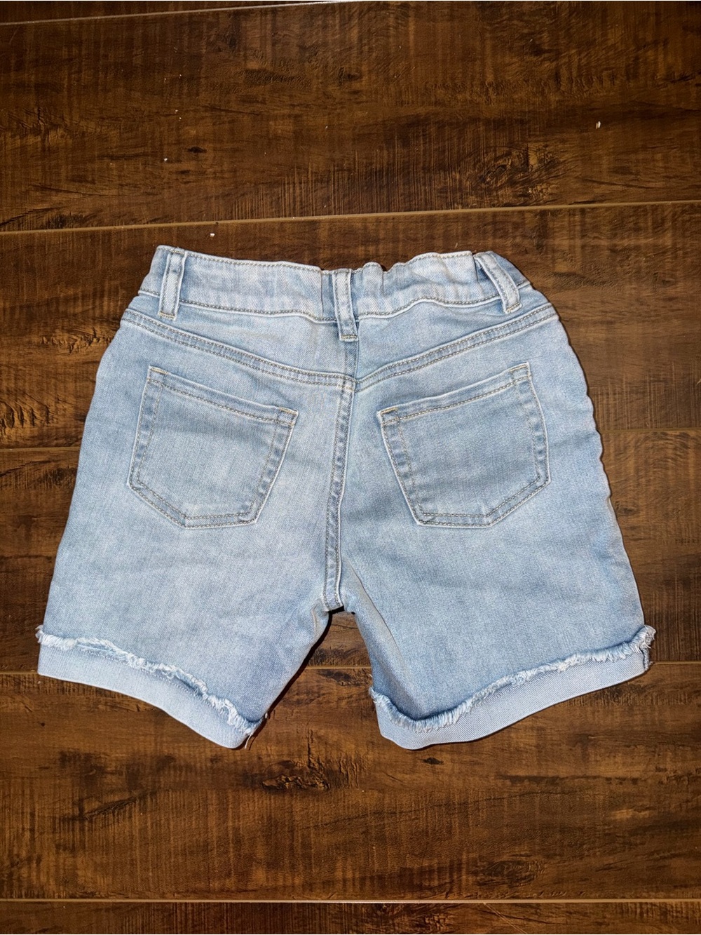 Cat & Jack Light Wash Frayed Hem Denim Shorts - Picture 2 of 3